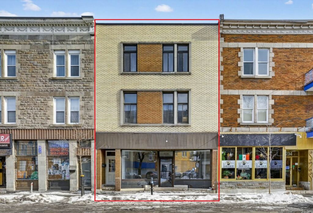 4236 Sainte-Catherine001